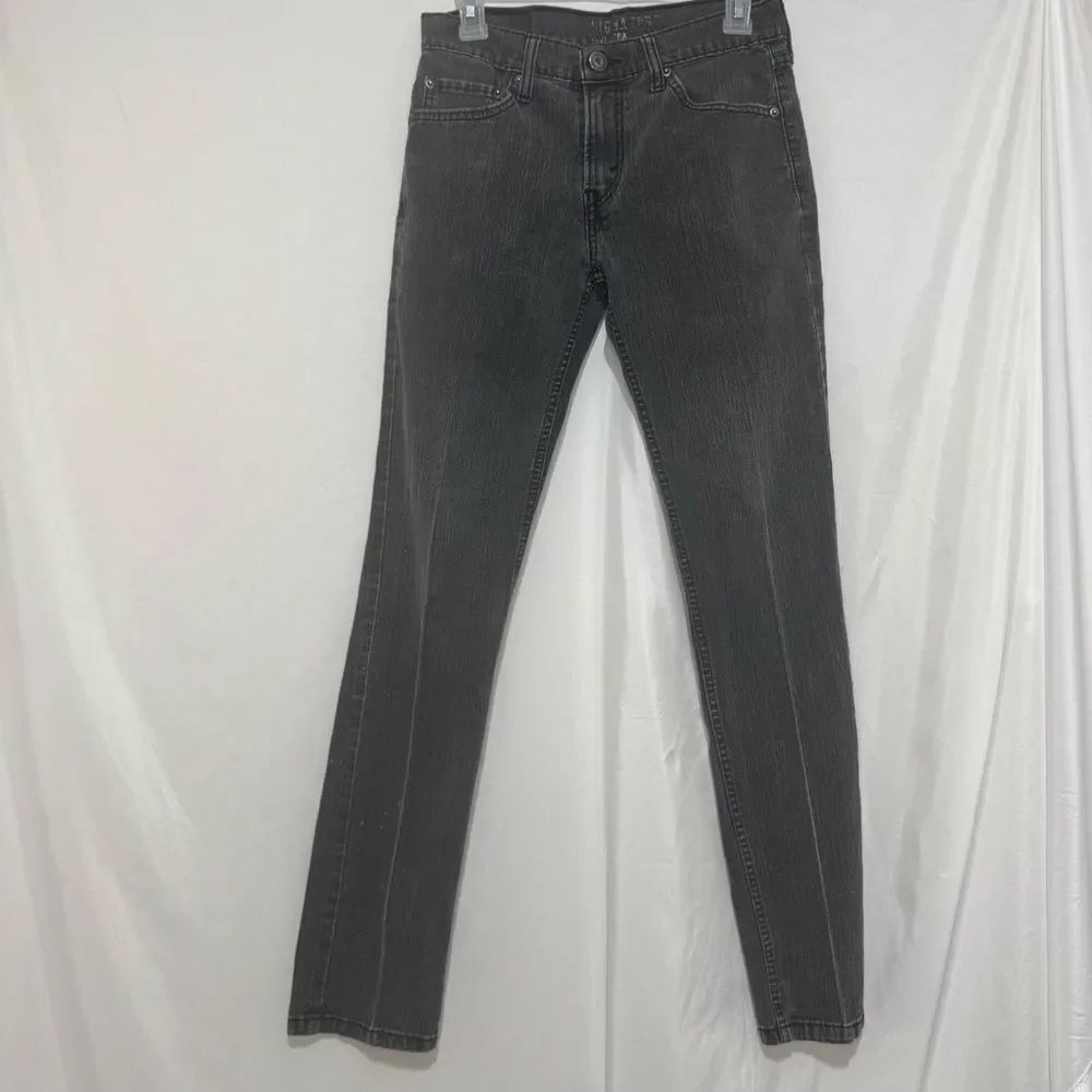 Levi Straight Leg Jeans